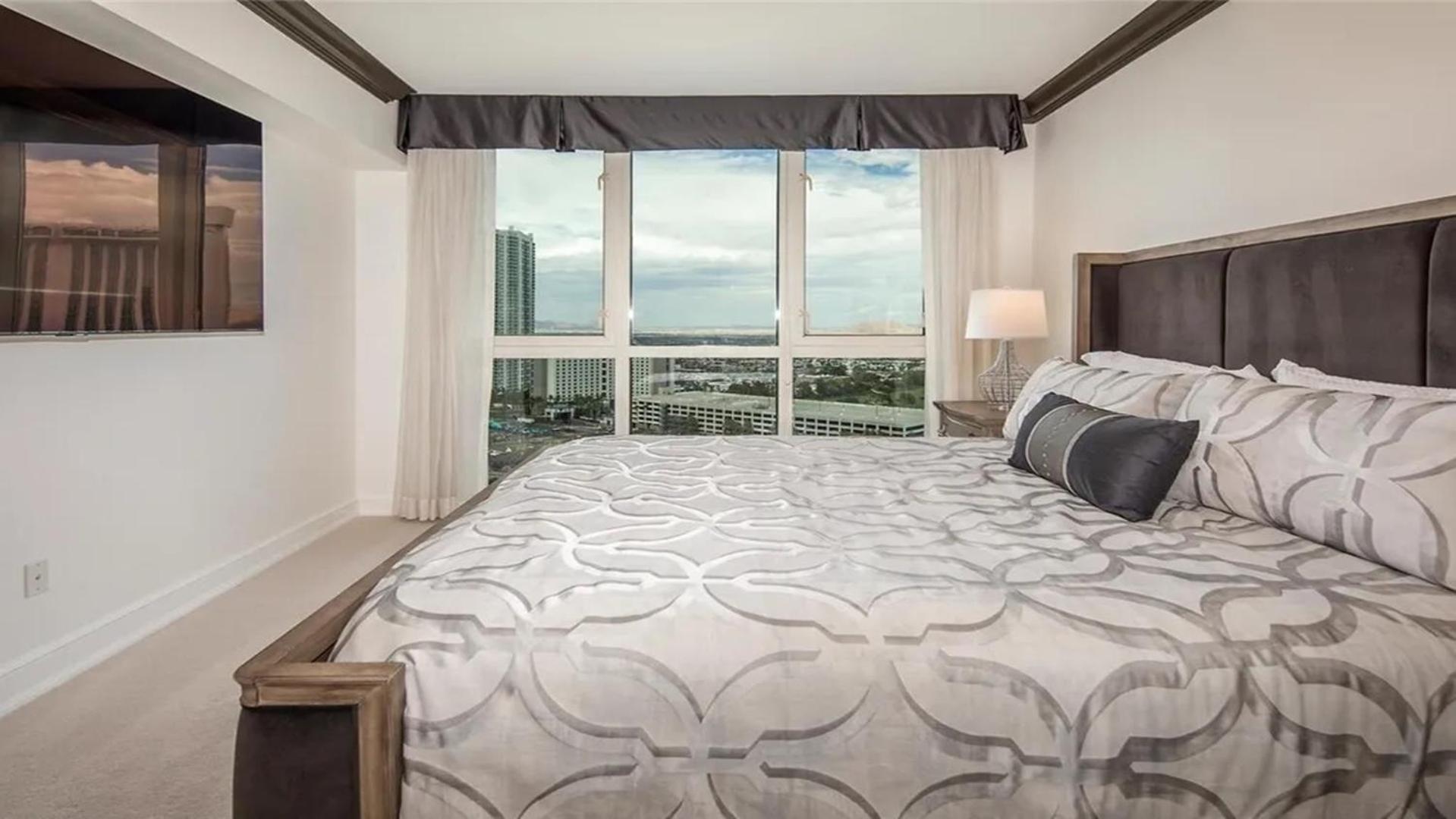 Stunning Four Bedroom Fully Professionally Remodeled Apartment Las Vegas Exterior foto