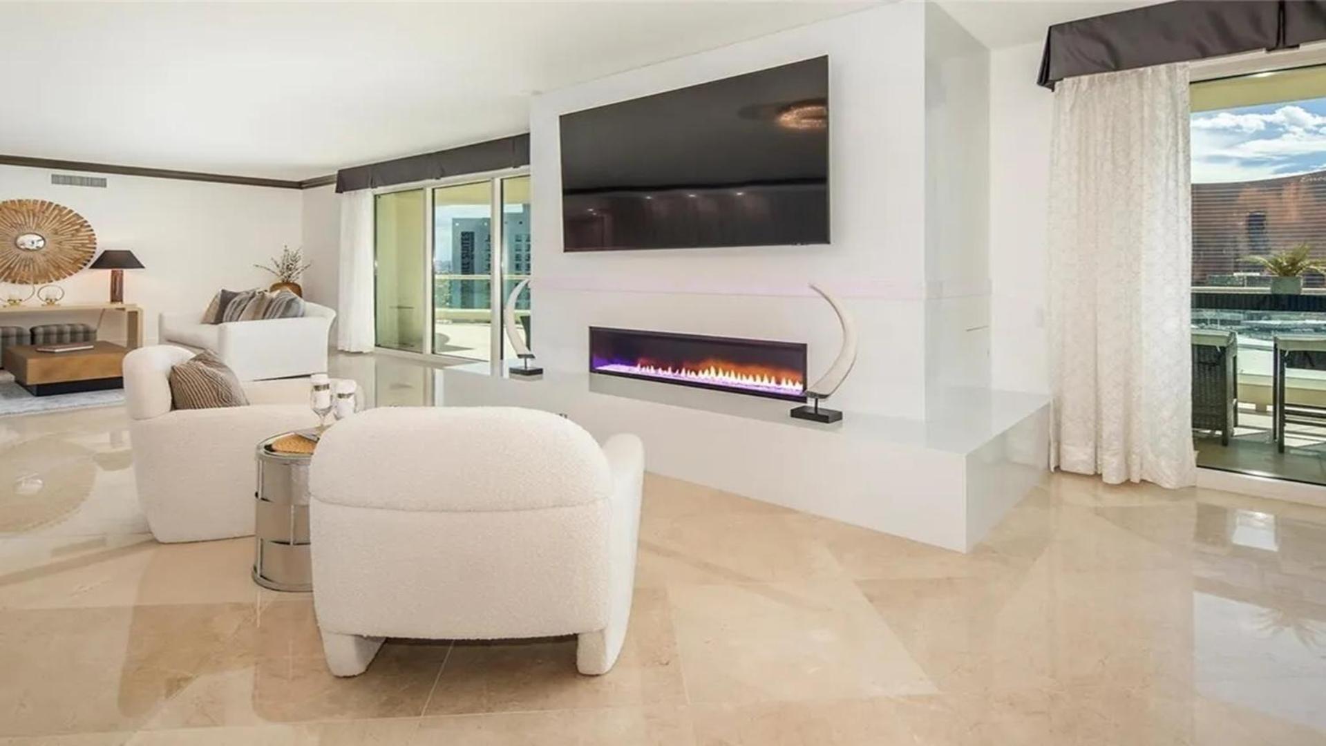 Stunning Four Bedroom Fully Professionally Remodeled Apartment Las Vegas Exterior foto